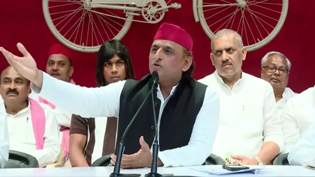 akhilesh-yadav-1751879685