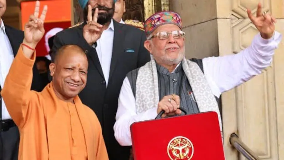 698c25357bd84-yogi-government-presented-a-budget-of-rs-912-lakh-crore-photo--itg-114359529-16x9