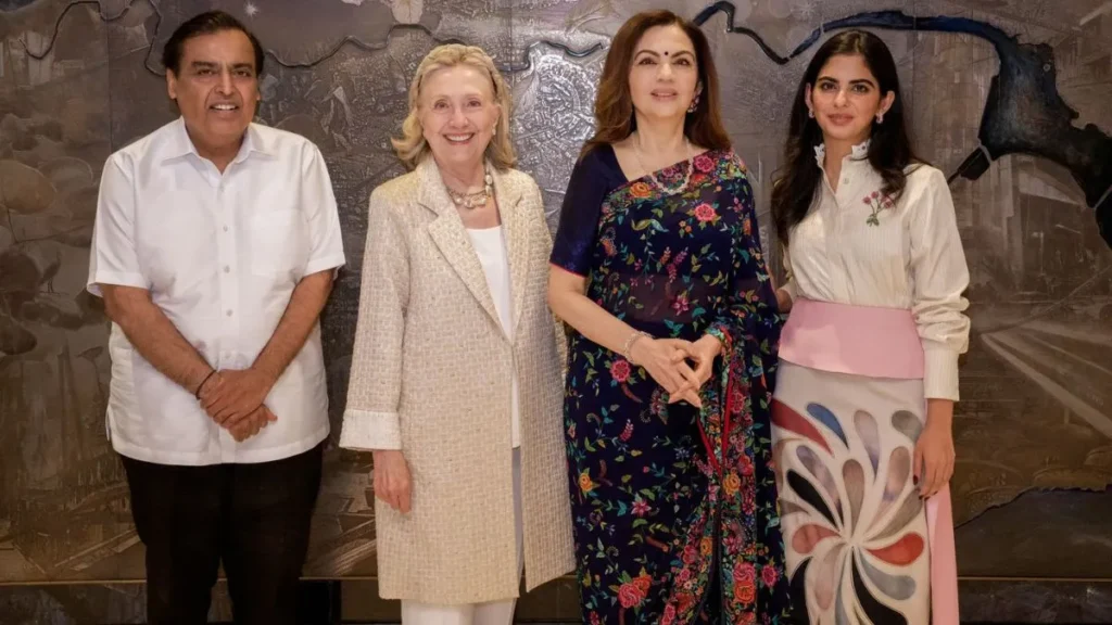 mukesh-ambani-hillary-clinton-nita-ambani-isha-ambani-1771594698