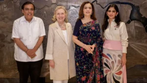 mukesh-ambani-hillary-clinton-nita-ambani-isha-ambani-1771594698
