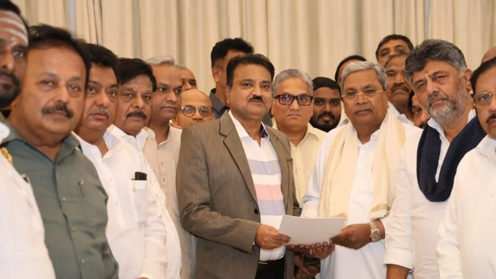 CM-Siddaramaiah-resigns_V_jpg--1280x720-4g