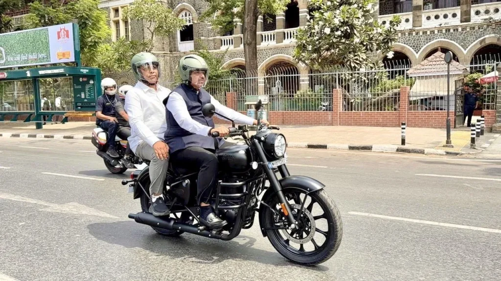 Devendra-Fadnavis-Bullet-Video_V_jpg--1280x720-4g