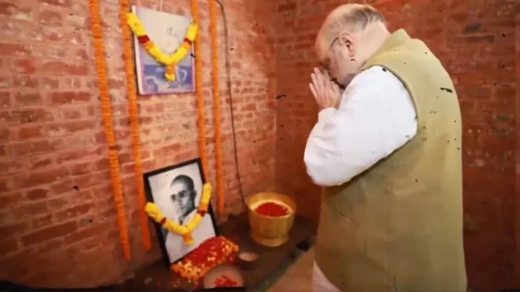 amit-shah-paid-tribute-to-veer-sawarkar-1_V_jpg--1280x720-4g