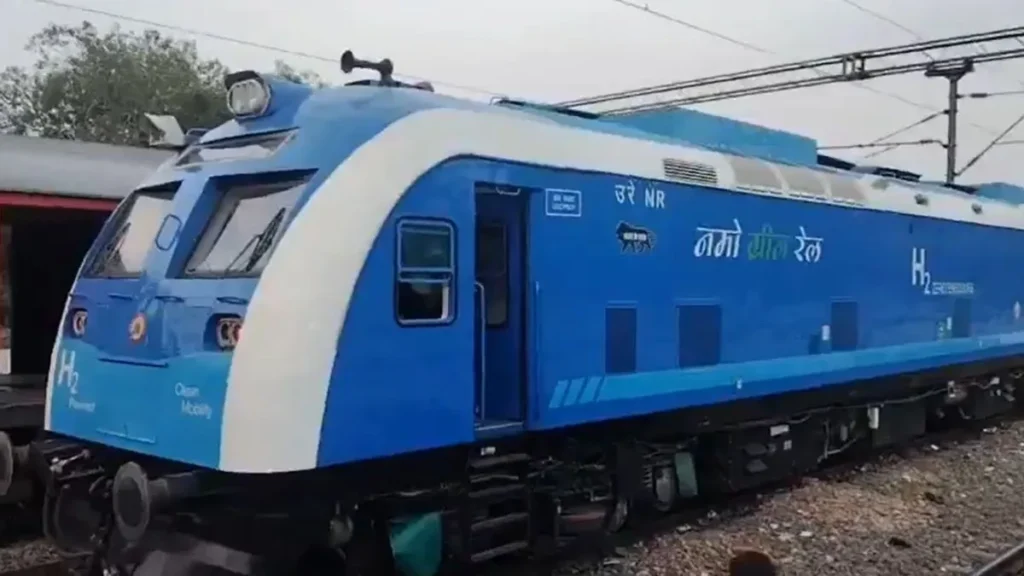 hydrogen-train-trial-1782495644