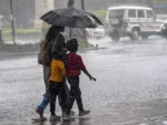up_rain_1782783421864_1782783422