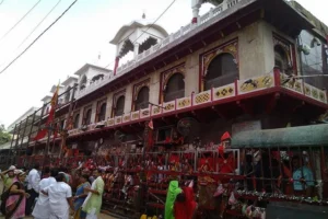 temple_LknlOuUT_202408041751440