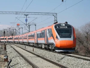 vande_bharat_train_1784002324815