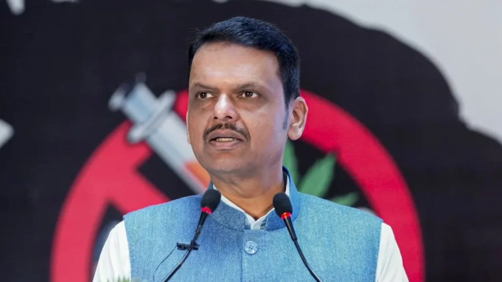 devendra-fadnavis-1787573388 (1)