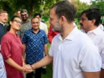Neha_Bora_Rahul_Gandhi_179211923