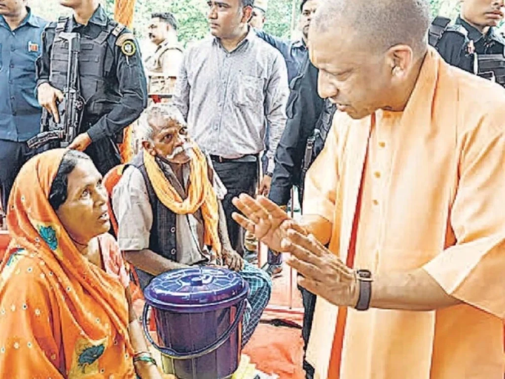 lucknow_flood_yogi_1791248823715